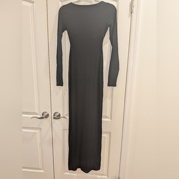 2. NWT SKIMS SOFT LOUNGE LACE LONG SLEEVE DRESS WITH BRALETTE - Picture 8 of 8